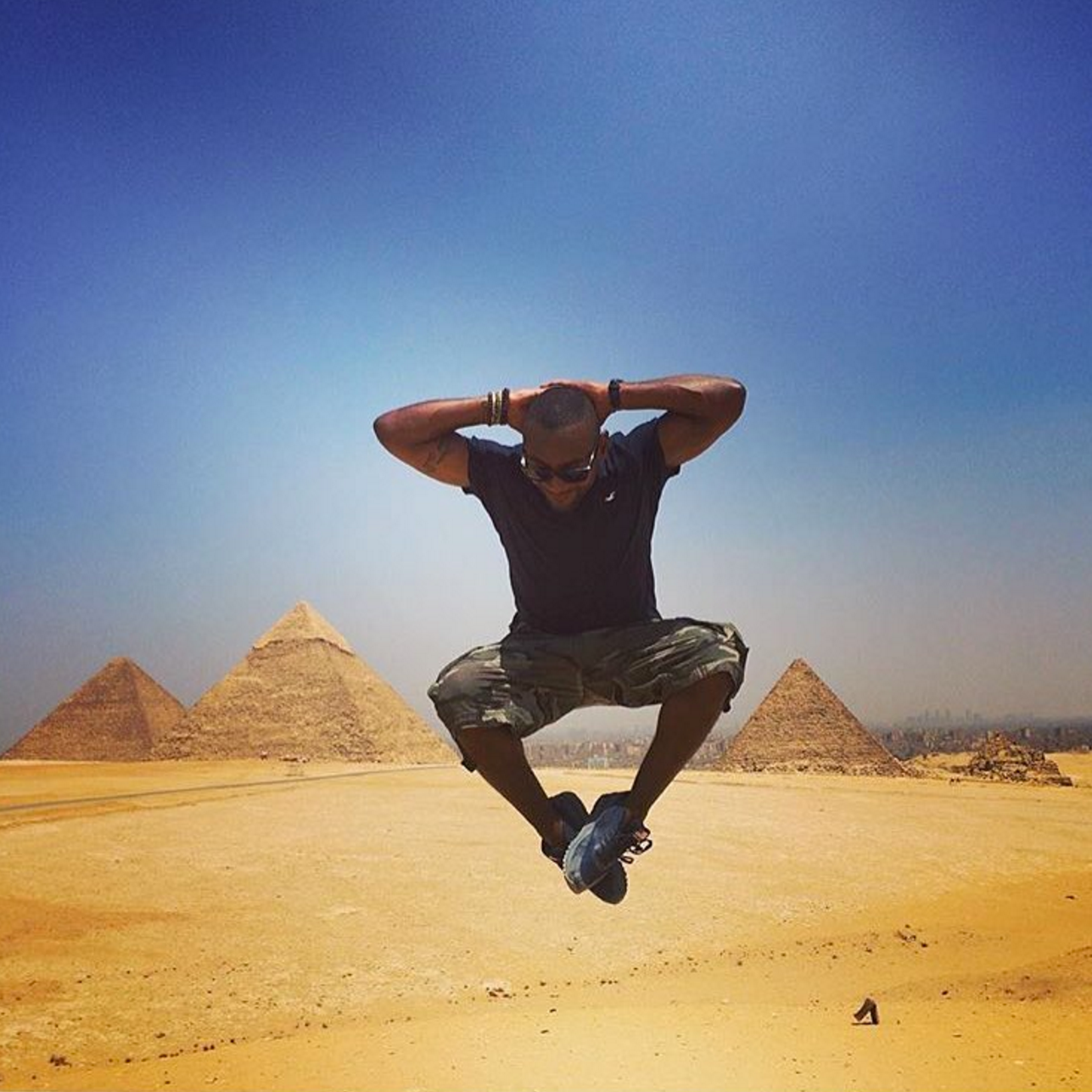 The 15 Best Black Travel Moments You Missed This Week: New Friends In Zanzibar
